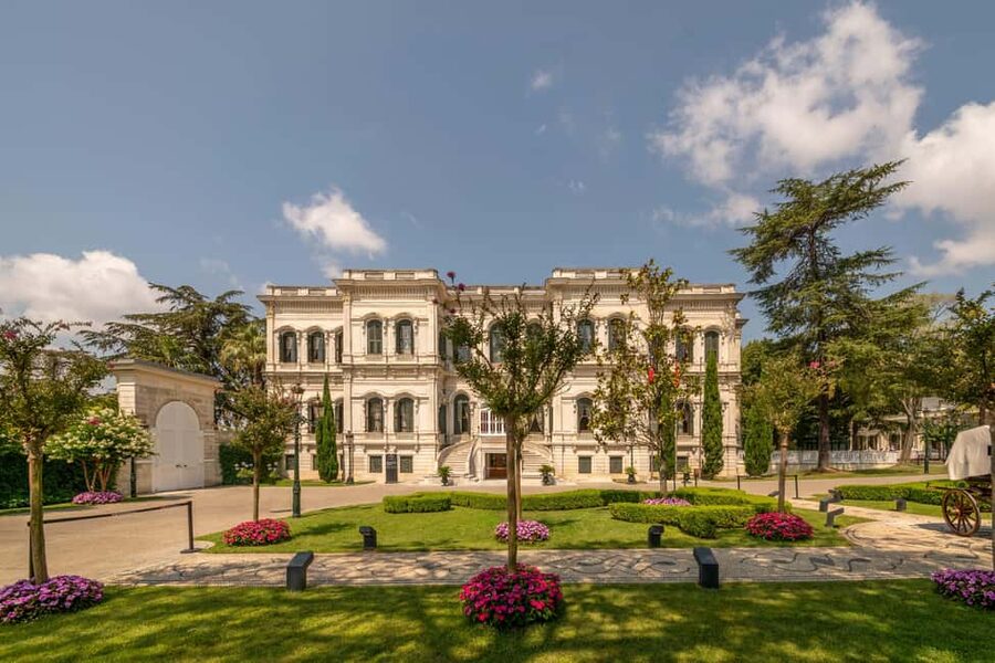 Istanbul: Yildiz Palace & Museum Skip the Ticket Line Entry - Yıldız Palace and the late Ottoman court