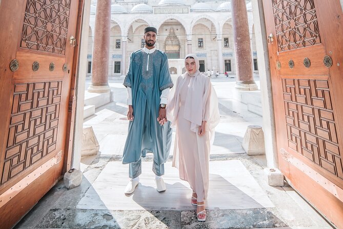 Love in Istanbul: Perfect Photo Moments at Iconic Locations - Selecting your photographs after the shoot