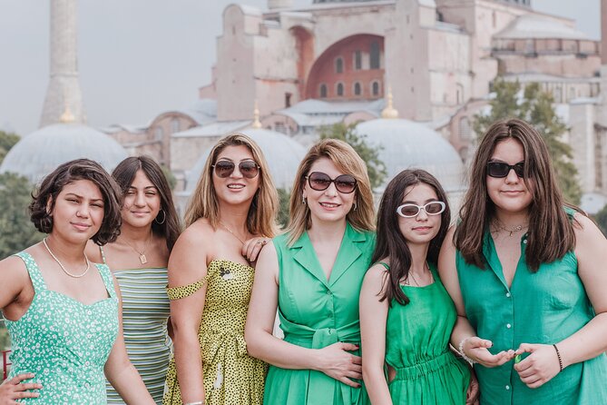 Love in Istanbul: Perfect Photo Moments at Iconic Locations - Is $240.30 per person good value?