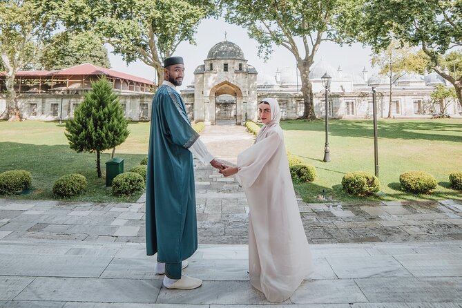 Love in Istanbul: Perfect Photo Moments at Iconic Locations - Should you book it?