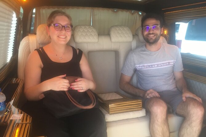 Luxury Maybaych Van İstanbul Airport Meet Transfer - Why an airport transfer can save vacation time