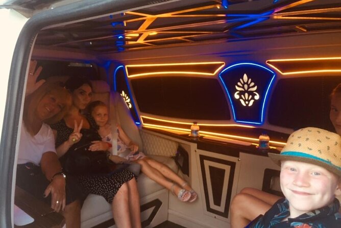 Luxury Maybaych Van İstanbul Airport Meet Transfer - Communication and the human side of the ride