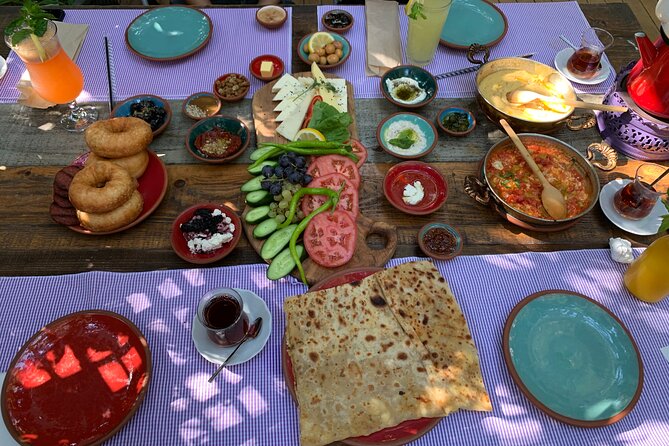 Luxury Private and Guided Istanbul Food Tour with a local guide - A five-hour route built around Istanbul’s appetite