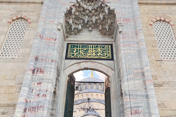 Luxury Private Istanbul Tour (allTickets and Transfers) VIP OSCAR - Topkapi Palace takes the largest block of time