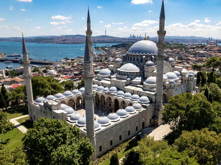 Magnificent Mosques of Istanbul - Who will enjoy this walk most