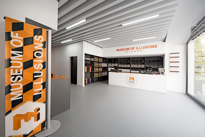 Museum of Illusions Istanbul Ticket - Who will enjoy it most