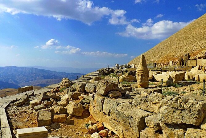 Nemrut Mountain Tour from Istanbul - 2 Days 1 Night - Blackbird Tumulus, New Castle, and the road to the summit