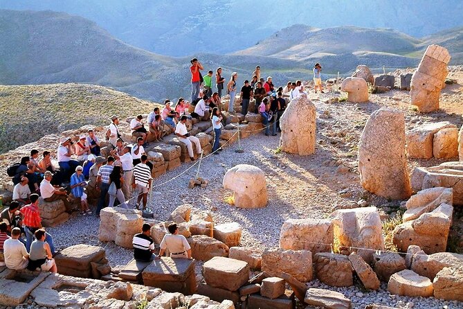 Nemrut Mountain Tour from Istanbul - 2 Days 1 Night - Sunset among the stone heads