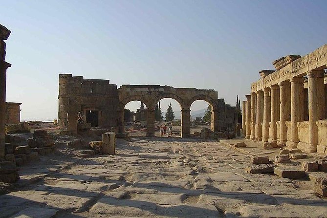 Pamukkale Day Tour From Istanbul /w flight - Lunch and the value of an organized day