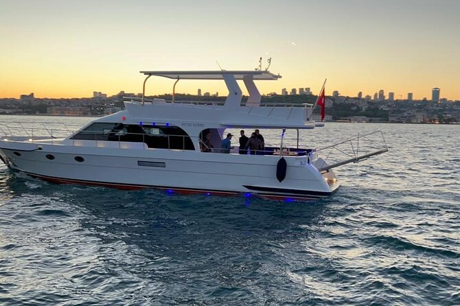 Private 2-Hour Bosphorus Cruise with Yacth - Rumeli Castle, built in 1453