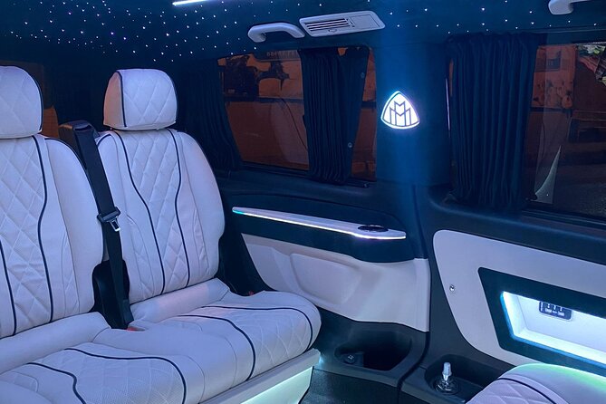 Private Airport Transfer from/to Istanbul City. - Baby seats, luggage, and comfort