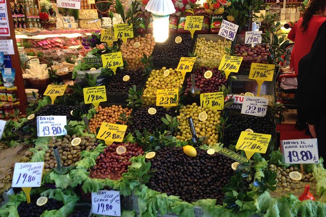 Private and guided Istanbul food tour - Taste of Istanbul - Starting with a Turkish breakfast in Karakoy