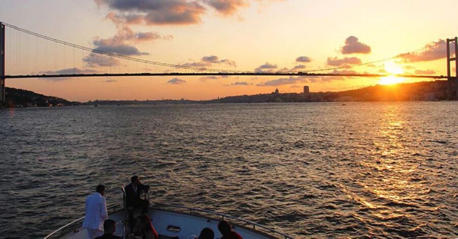 Private Bosphorus Sightseeing Cruise By Luxury Yacht - A private yacht instead of a crowded ferry