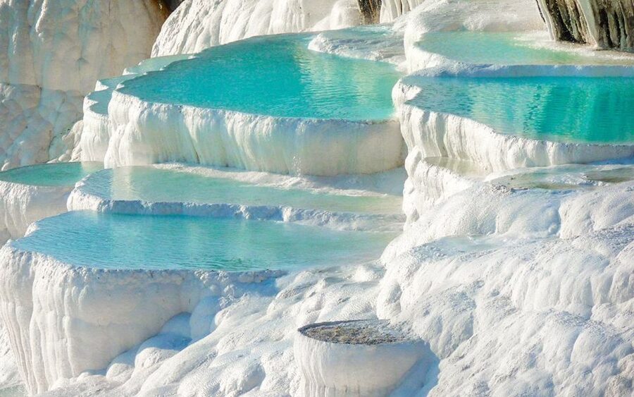 Private Daily Pamukkale Tour from Istanbul by Plane - The early Istanbul pickup and airport transfer