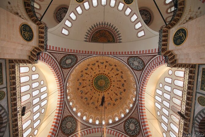 Private Full-Day Strolling through the Old Markets of Istanbul - Who will get the most from this tour
