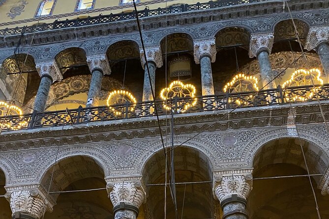 Private Guided Hagia Sophia Tour with Skip the Line Access - Meeting at the Fountain of Sultan Ahmed III