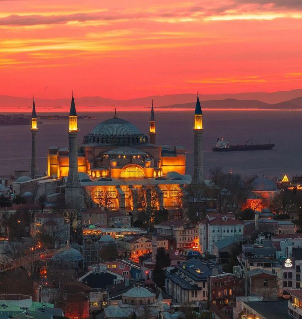 Private Guided Istanbul City Tour with Transfers - Topkapi Palace and the Ottoman court