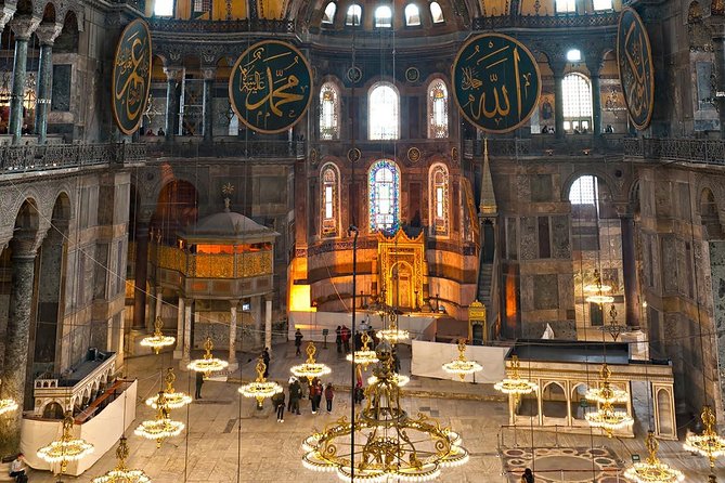 Private Half Day Shore Excursion: Hagia Sophia, Hippodrome, Blue Mosque and Grand Bazaar From Istanbul - What private transport adds to a cruise excursion