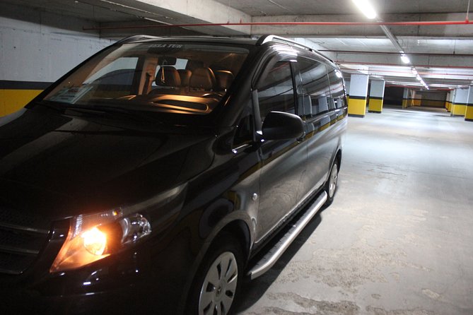 Private Istanbul Airport (IST) Arrival or Departure Transfer - Price and value at $32.50 per person