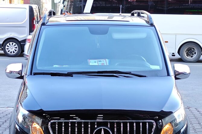 Private Istanbul Cruise Port(Galataport) Transfer hotel-airport - Reaching an Istanbul hotel from Galataport