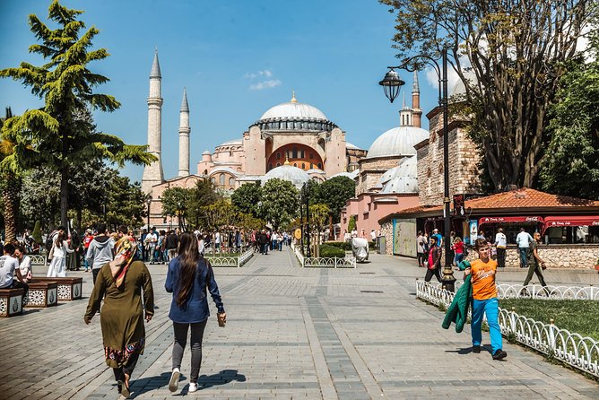 Private Istanbul Day Tour with a Local: Custom Highlights & Gems - Crossing sides and using public transport
