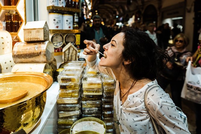 Private Istanbul Day Tour with a Local: Custom Highlights & Gems - What the $227.06 price means