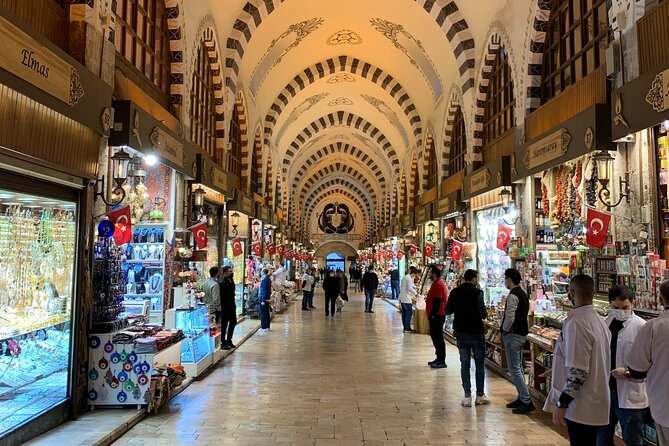 Private Istanbul Shopping Tour - Rugs, tiles and leather shopping - Ethical shopping without the lecture