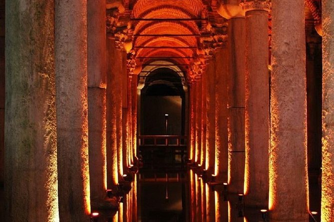 Private Istanbul Sightseeing Tour - Two hours inside Topkapi Palace