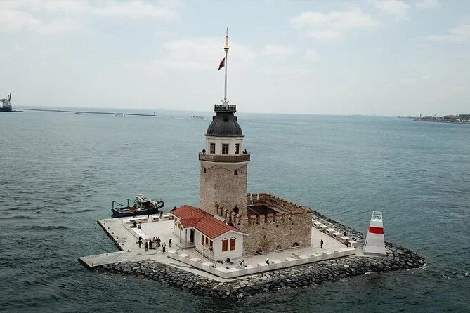 Prıvate Istanbul Tour by Luxury Minivan and Licensed Guide - Maiden’s Tower and tea beside the Bosphorus