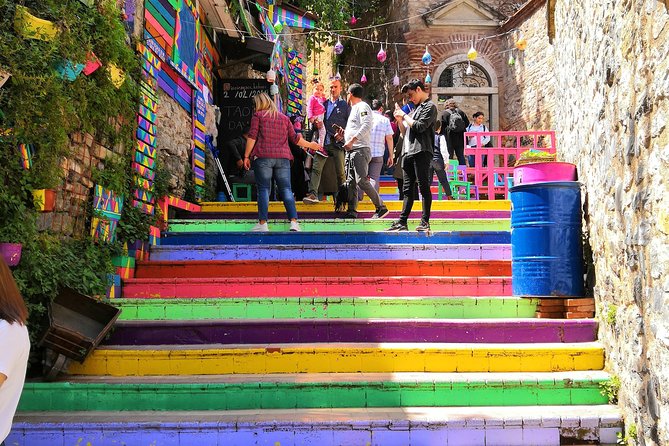 Prıvate Istanbul Tour by Luxury Minivan and Licensed Guide - Mısır Çarşısı: spices, tea, and edible souvenirs