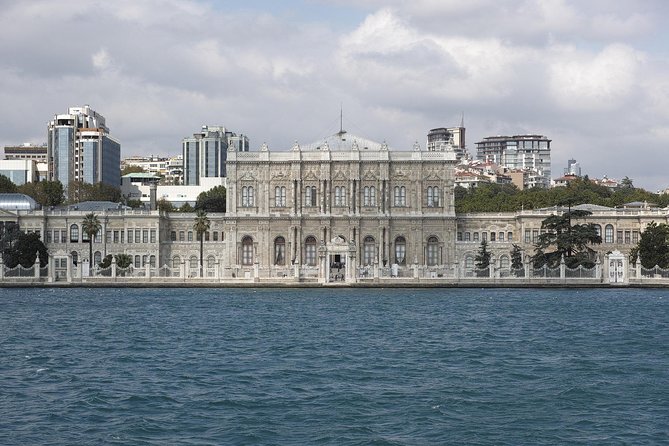 Private Istanbul Tour – Full Day of Iconic Sights & Local Gems - Taksim Square is a quick city-center stop
