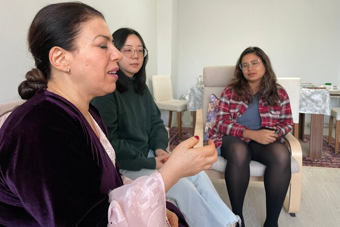 Private Kurdish Music Session Istanbul - Ancient Music Dengbeji - An informal chance to dance
