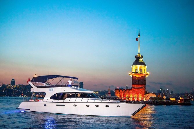Private Luxury Yacht Cruise in Istanbul Bosphorus - Starting at Arap Cami in Beyoğlu