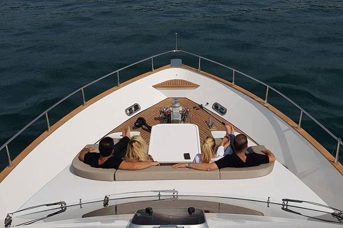 Private Luxury Yacht Cruise in Istanbul Bosphorus - What the $348.46 group price really means