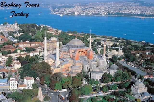 Private Walking Tour: Hippodrome, Blue Mosque, Hagia Sophia - Reading the Roman Hippodrome