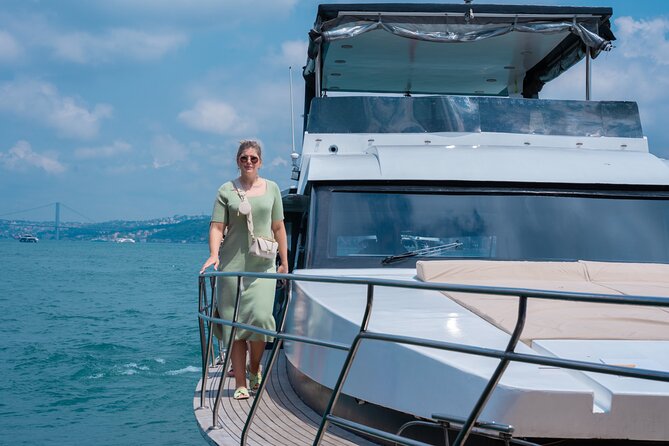 Private Yacht Cruise on The Bosphorus in Istanbul - Çırağan Palace and the Ottoman waterfront