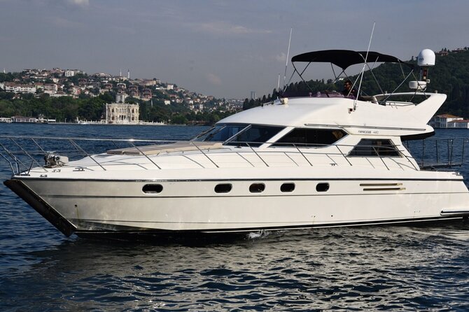 Private Yacht for Surprise Events / Birthday, Proposal, Anniversary, Party etc - Ortakoy Mosque and the city’s famous bridges