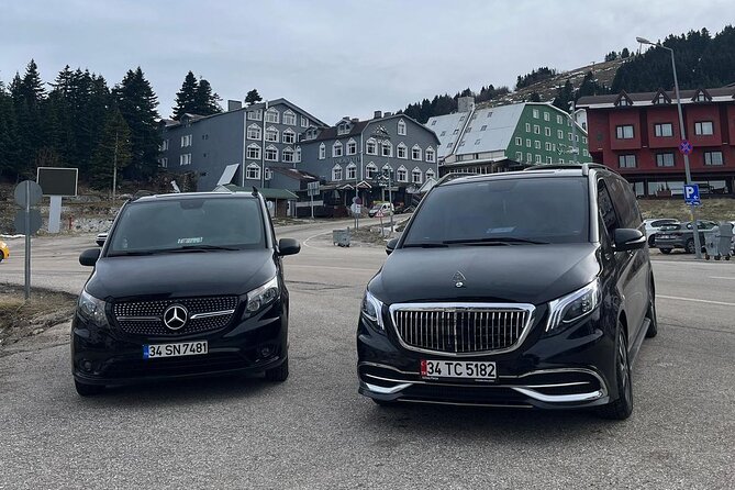 Reliable & Safe Istanbul Airport Taxi Transfer – VIP Service - Finding the driver at Sabiha Gökçen Airport