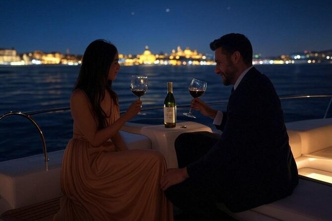 Romantic Night Cruise Live Violinist - Starting in Beyoğlu and finding the boat