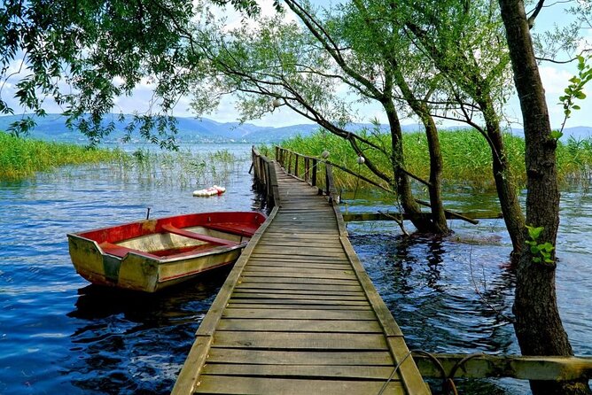 Sapanca Lake Tour with Lunch From Istanbul - Turkish delight in Sakarya Province