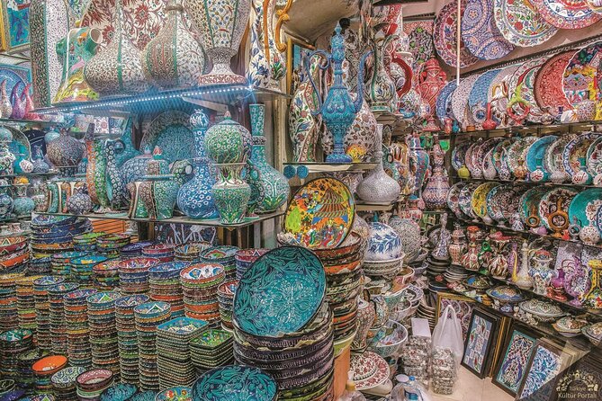 Shopping tours in Istanbul Bazaars - Arasta Bazaar offers a gentler first look