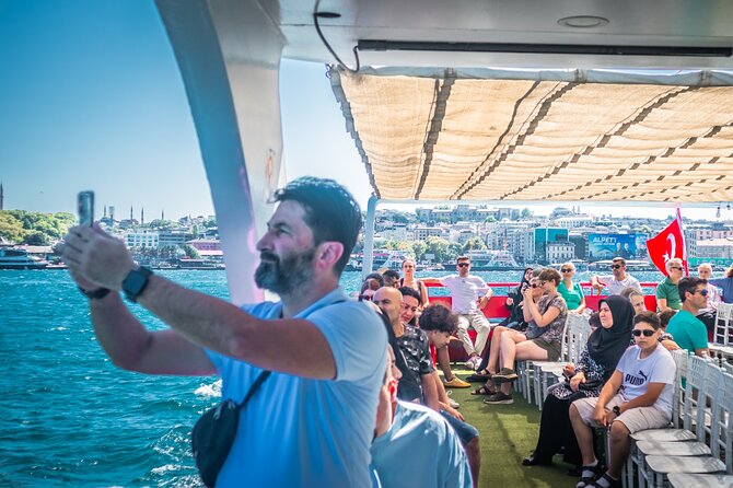 Short Bosphorus Cruise Tour With Hotel Pickup And Audio Guide - What the boat is like onboard