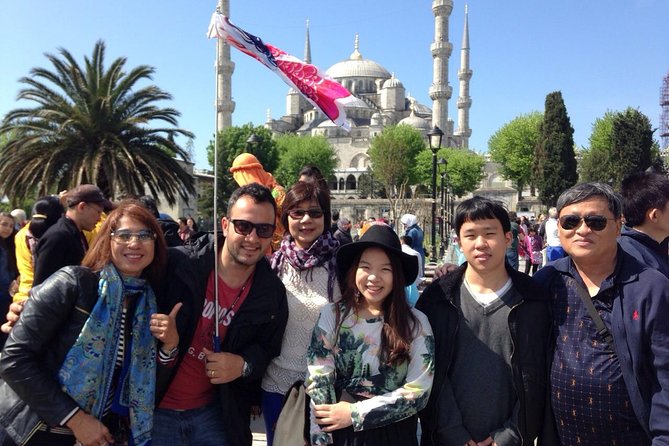 Small Group: Best of Istanbul Tour with Hagia Sophia Tickets - Finishing with spices at Mısır Çarşısı