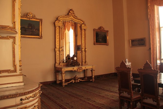 Small Group Full-Day Istanbul Tour: Old City, Asian Side & Lunch - Camlica Hill and the Bosphorus crossing