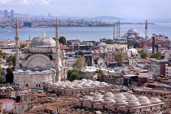 Small Group Istanbul Tour: Hagia Sophia, Blue Mosque & Bazaar - The Hippodrome’s brief history lesson