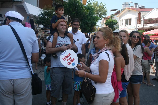 Small Group Tour - Monuments of Istanbul (Morning or Afternoon) - Grand Bazaar: color, confusion, and commercial pressure