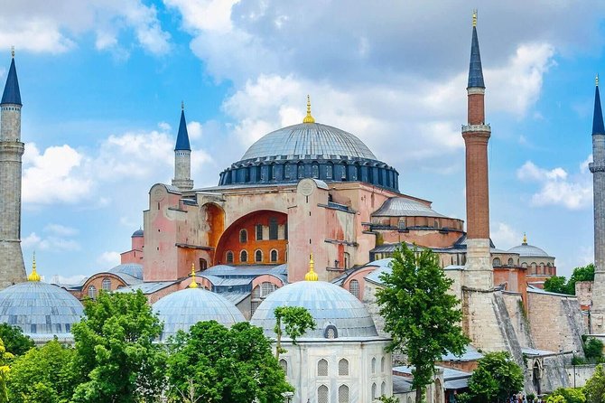 Small Group Tour of Istanbul Highlights Morning - The Blue Mosque and Sultan Ahmet’s short reign