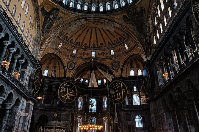 Suleyman's magnificent path: Mosques and Bazaars Tour - Why this route works in Istanbul
