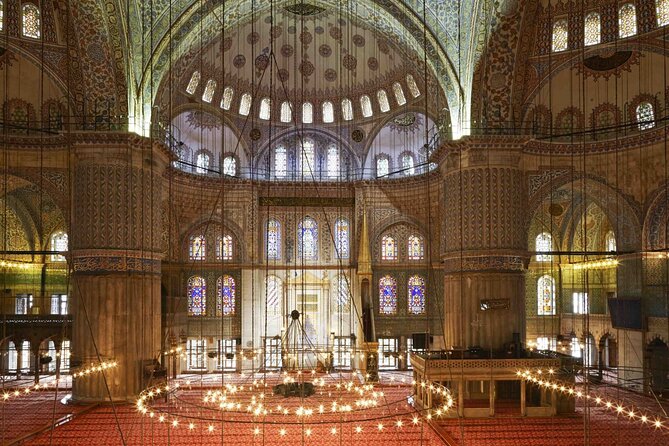 Suleyman's magnificent path: Mosques and Bazaars Tour - The guides and language question