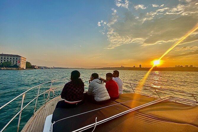 Sunset Bosphorus Yacht Tour in Istanbul - Why sunset is the right time for this Bosphorus cruise